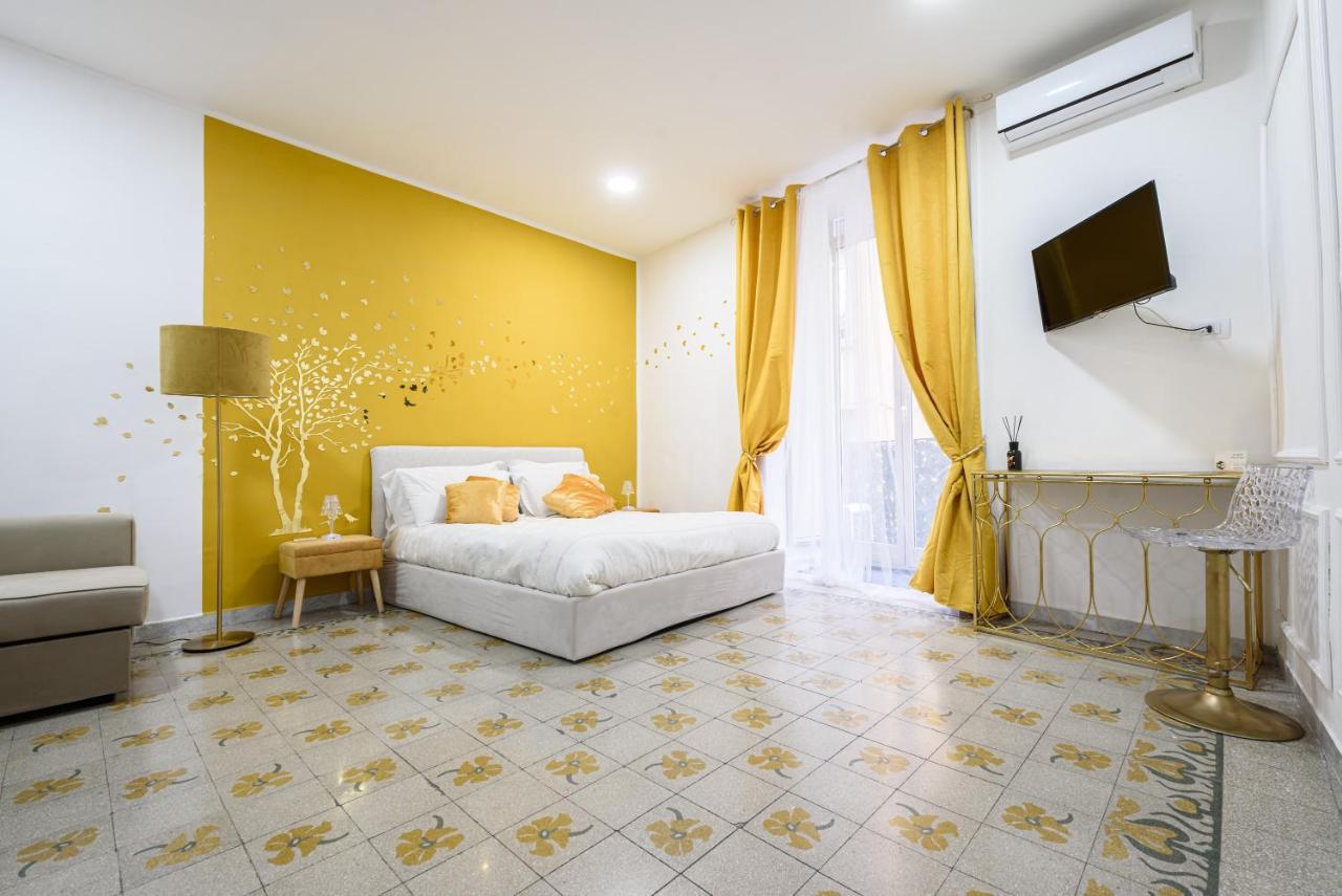 Random B&B Napoli Eksteriør billede