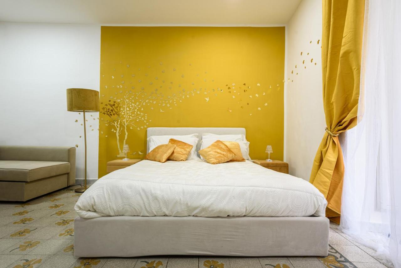 Random B&B Napoli Eksteriør billede